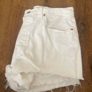 Levi white jean shorts